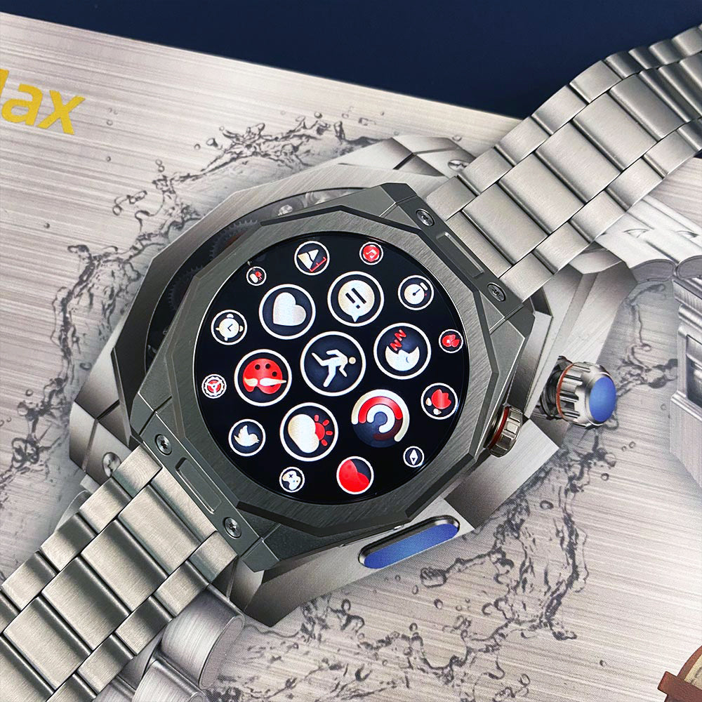 Z83 Max 1.52" Smartwatch | NFC | IP68 Waterproof | 3 Straps Included
