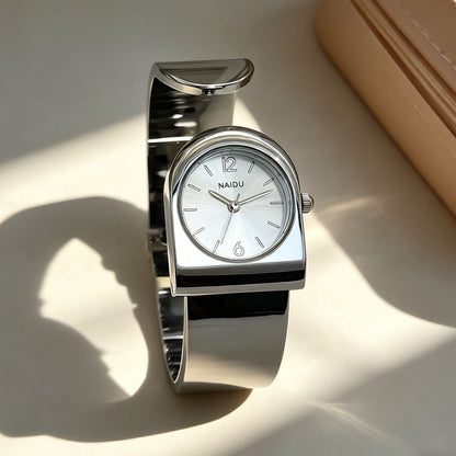 New Style Women's Open Bracelet Watch – Light Luxury Cuff Bangle