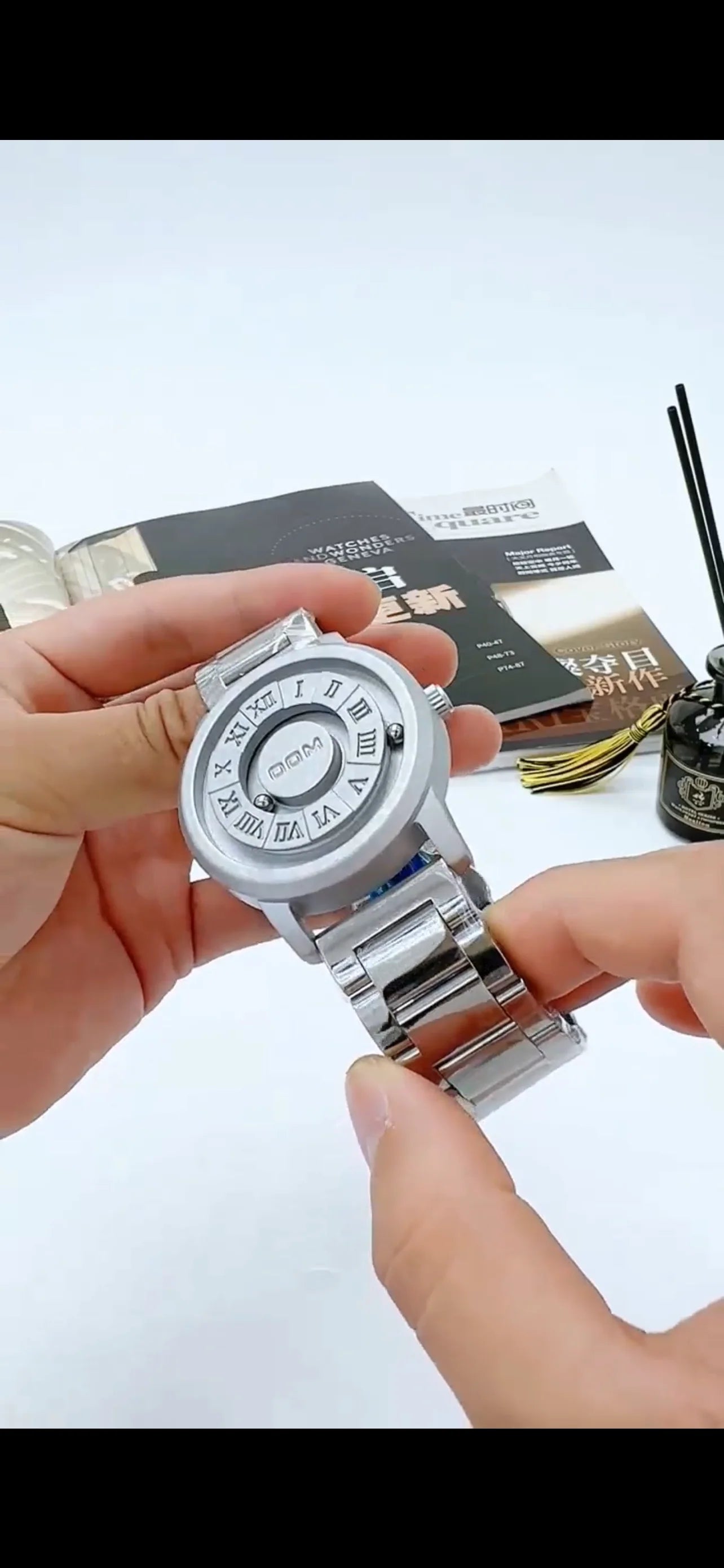 DOM Original Magnetic Wristwatch + FREE Bracelet